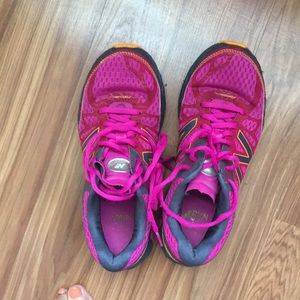 New Balance Trail running Shoes. Size 7.5